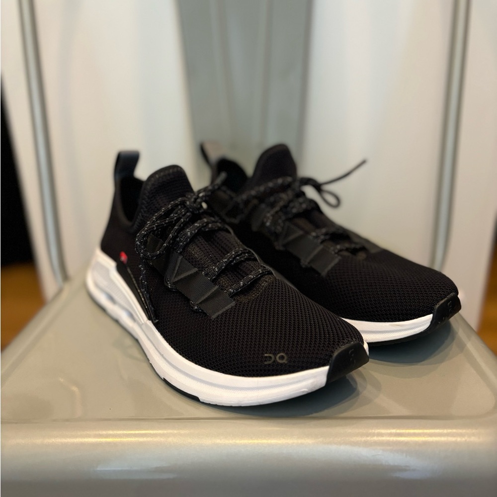 On Cloudeasy Knit Running Sneaker